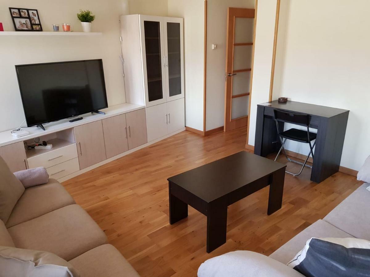 Apartamento LAS NAVAS Las Navas del Marqués Exterior foto
